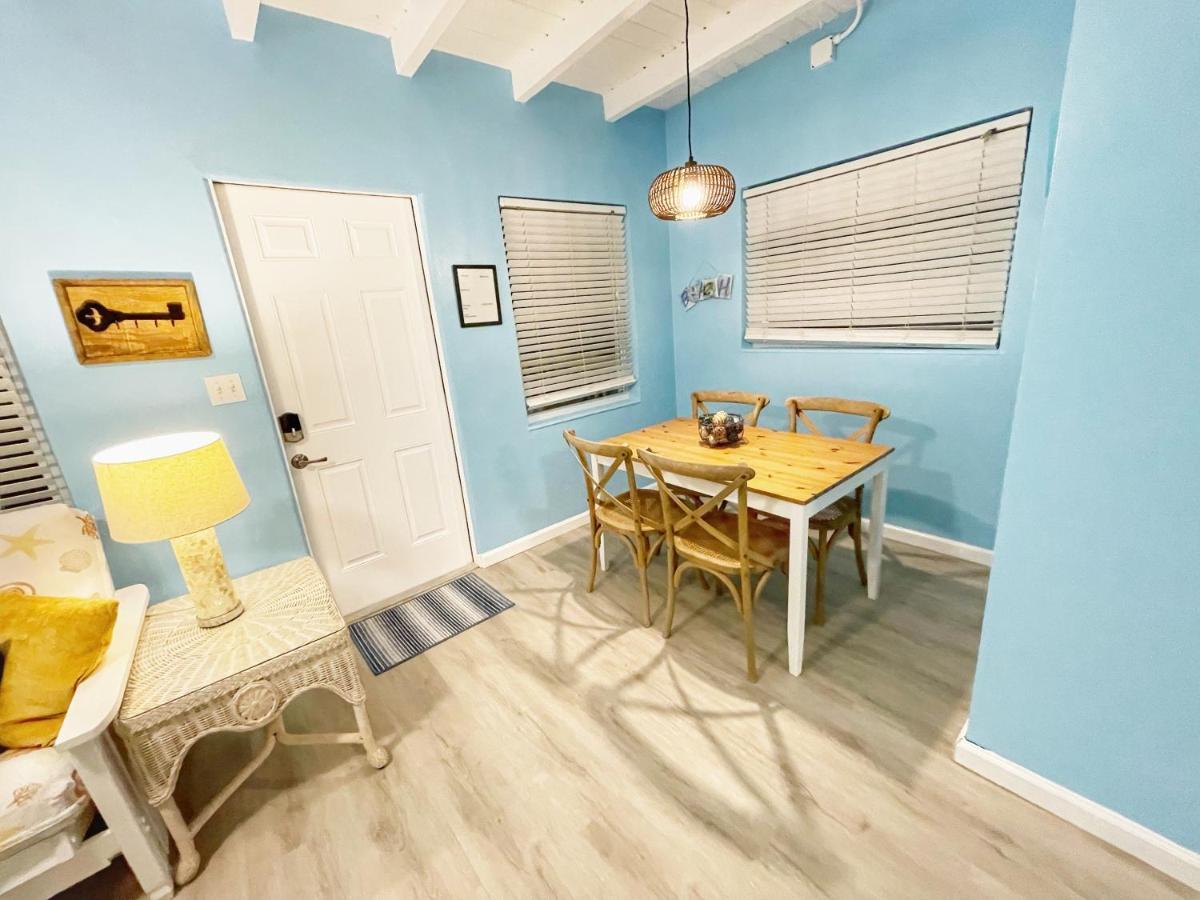 Cozy Canaveral Cottages Cape Canaveral Exterior photo